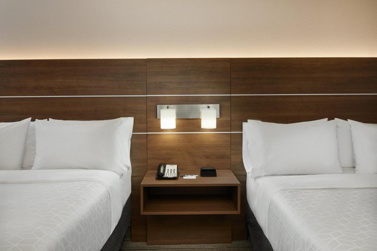 Holiday Inn Express Hotel & Suites Pensacola-West Navy Base By Ihg Beach Haven Ngoại thất bức ảnh